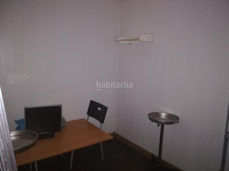 Foto e34544f9-77ed-4187-8a77-e975cb510949. Local comercial en La Salut Badalona