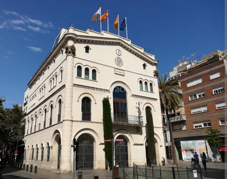 Foto 4a662221-5a20-4140-bee2-7334b32c8ecb. Local commercial dans La Salut Badalona