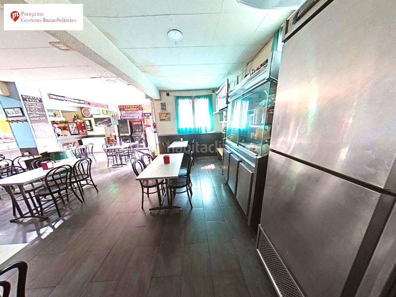 Foto 1759eced-2c96-4e61-b04a-0475e44c46c2. Local comercial amb calefacció a Singuerlín Santa Coloma de Gramenet