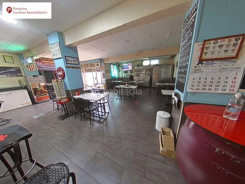 Foto 6bce3b0c-4138-40e1-a89d-8053f3c27d55. Local comercial amb calefacció a Singuerlín Santa Coloma de Gramenet