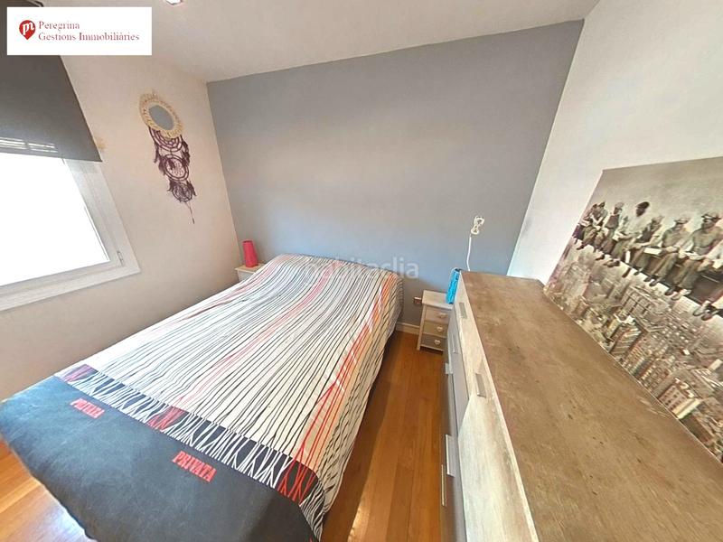 Foto 173a678d-c1b7-4ebc-863a-3350e9c5921a. Dachwohnung mit heizung in El Raval Santa Coloma de Gramenet