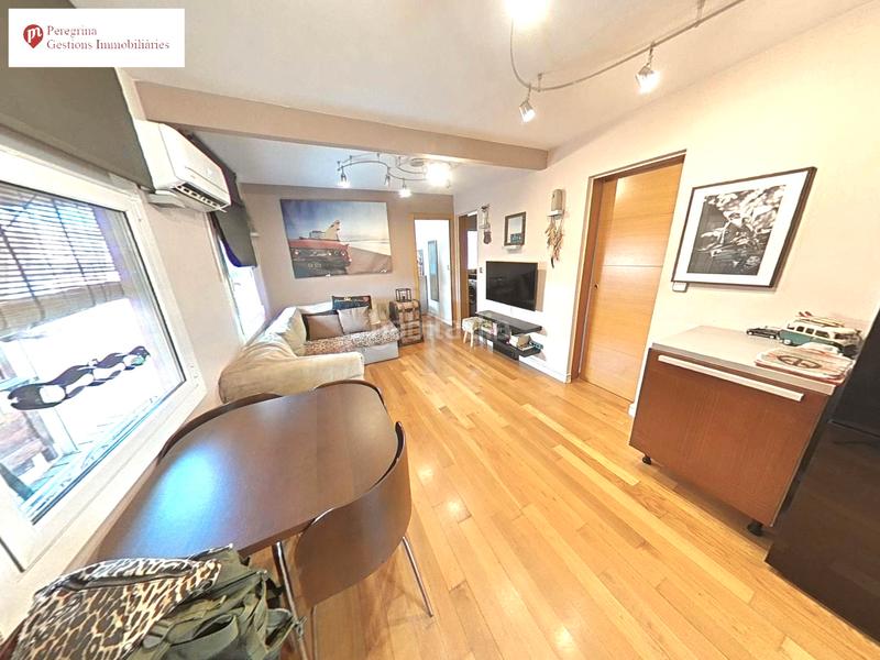 Foto 1a3e15fc-361e-4783-9916-46f6775be866. Dachwohnung mit heizung in El Raval Santa Coloma de Gramenet