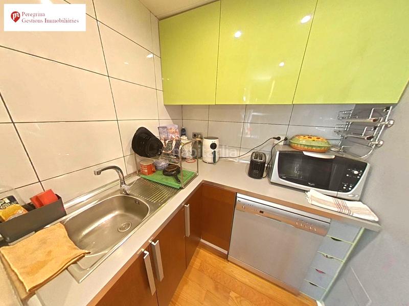 Foto d1e977f4-a5f9-47c4-a1ff-6d96546311b5. Dachwohnung mit heizung in El Raval Santa Coloma de Gramenet