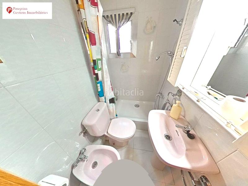 Foto 85a4aa65-06f2-423e-bcac-8e793fffa199. Dachwohnung mit heizung in Fondo Santa Coloma de Gramenet