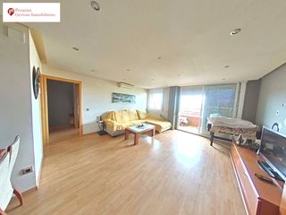 Pis a Lloreda. Bonito piso en nova lloreda para entrar a vivir