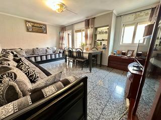 Pis a Estació de França. Piso luminoso en venta en mollet del vallès – a un paso de la es