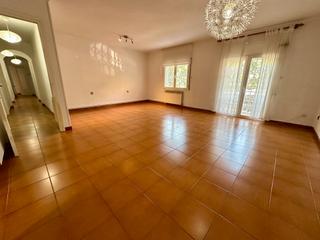 Etagenwohnung in Congost. Venta sujeta a segregacin - con compromiso de reformas por el c