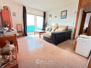 Pis a Lledoner. Luminoso de 3 habitaciones en granollers