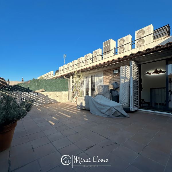 Foto 13fe73ff-6913-45ec-a8e9-42b4550d154e. Dúplex amb calefacció piscina a Provençals del Poblenou Barcelona