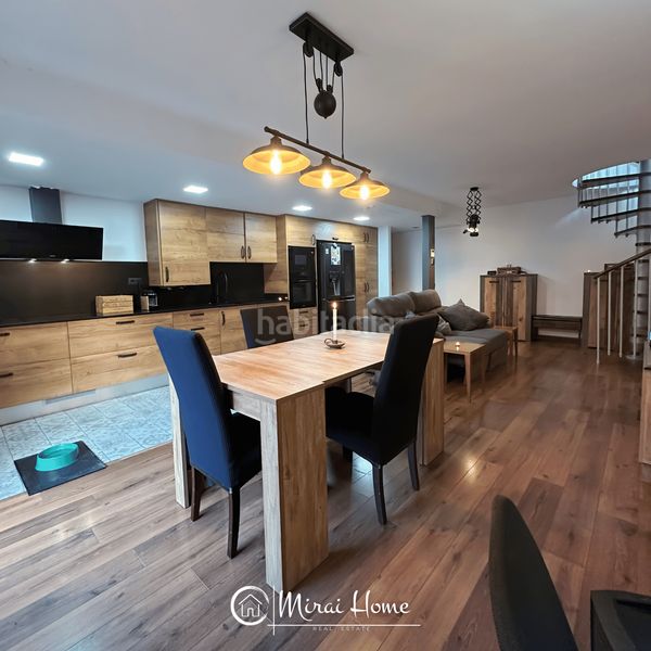 Foto 5297157c-e065-47c0-b174-266e5672870b. Dúplex amb calefacció piscina a Provençals del Poblenou Barcelona