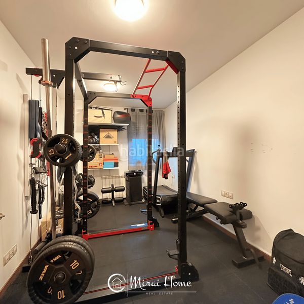 Foto 69bd6279-4759-4117-98c4-2a03a0b96321. Dúplex amb calefacció piscina a Provençals del Poblenou Barcelona