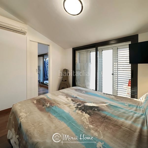 Foto aa8febae-fccb-4aa9-b549-565b0a55f942. Dúplex amb calefacció piscina a Provençals del Poblenou Barcelona