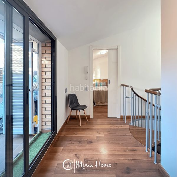 Foto b6b2dfbc-2154-4172-b7b9-f6027f72fd8c. Dúplex amb calefacció piscina a Provençals del Poblenou Barcelona