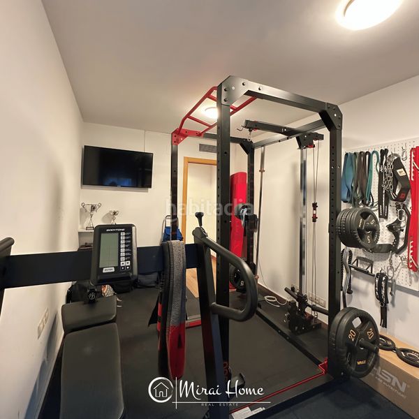 Foto c615e793-c536-4dc6-a514-0552259b9c47. Dúplex amb calefacció piscina a Provençals del Poblenou Barcelona