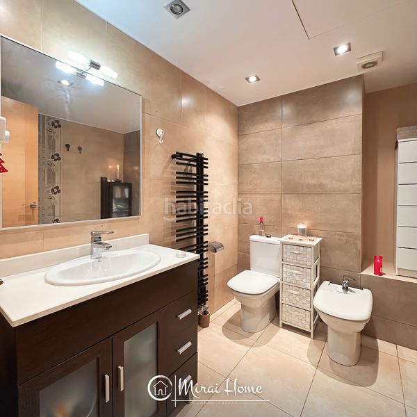 Foto c68d4bdc-acd6-4a51-8d0e-d4305a34daa2. Dúplex amb calefacció piscina a Provençals del Poblenou Barcelona