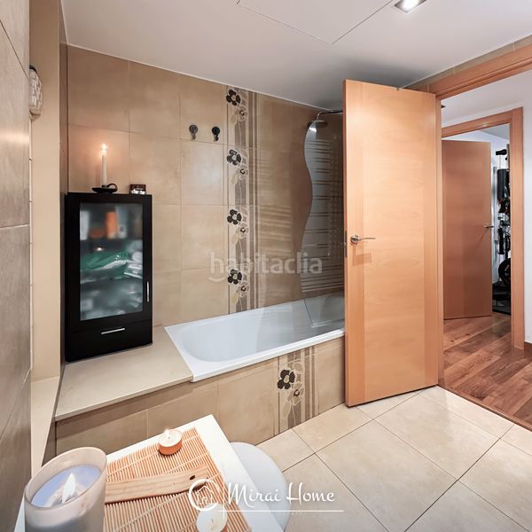 Foto edfd45bb-b9f0-4976-a234-68c4a9128c36. Dúplex amb calefacció piscina a Provençals del Poblenou Barcelona