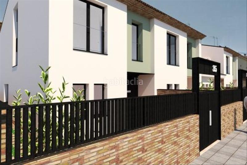 Foto 394185f4-73cd-45a0-aac4-d49f4462e2fb. Reihenhaus in Balaguer