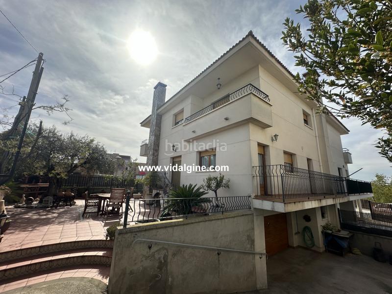 Foto 0bf7773b-ea1a-473b-8b10-fb7e711a64a4. Haus mit heizung parking in Térmens