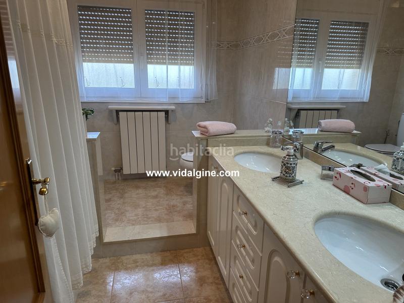 Foto 48c6f6fd-1f34-4f80-ba49-49156452d780. Haus mit heizung parking in Térmens