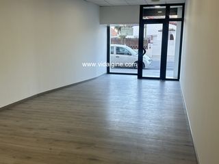 Locale commerciale in Carrer de Barcelona