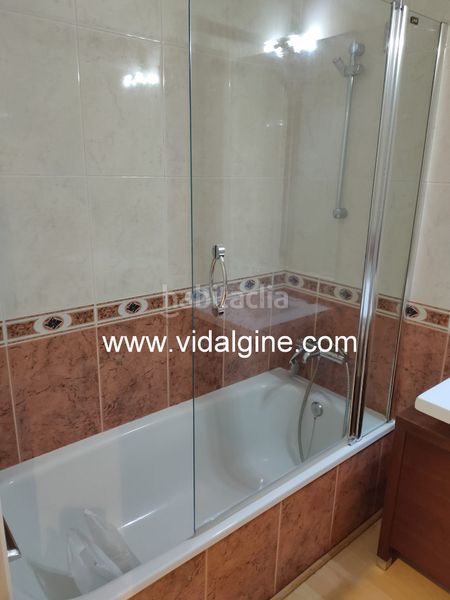 Foto 5c08ed42-7a5a-4e39-9b9b-4fd03dbd88b9. Casa amb calefacció aparcament a Balaguer