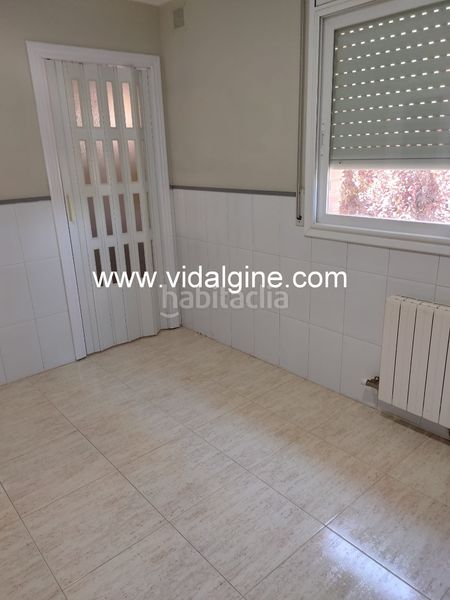 Foto a2148f49-df02-43bf-b78d-3abb94d64a4f. Casa amb calefacció aparcament a Balaguer