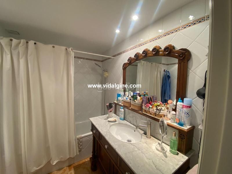 Foto 7197db03-d360-4354-8f95-1096752013f8. Casa aparellada amb calefacció aparcament piscina a Os de Balaguer