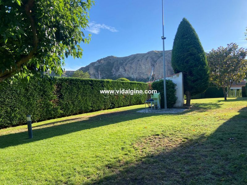Foto bd1e05e9-3582-43f4-8bd8-08ff3bfc7b88. Casa aparellada amb calefacció aparcament piscina a Os de Balaguer