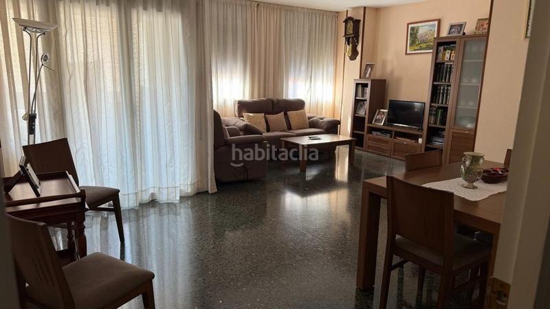 Foto 0a70b3bf-57a2-41c6-8189-8917dcc8c9e1. Pis amb aparcament a Zona Hospital Amposta