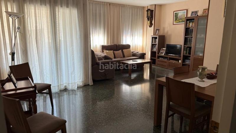 Foto 261f34f1-7a0f-4947-b5ca-8ef0ae2f3cb4. Pis amb aparcament a Zona Hospital Amposta