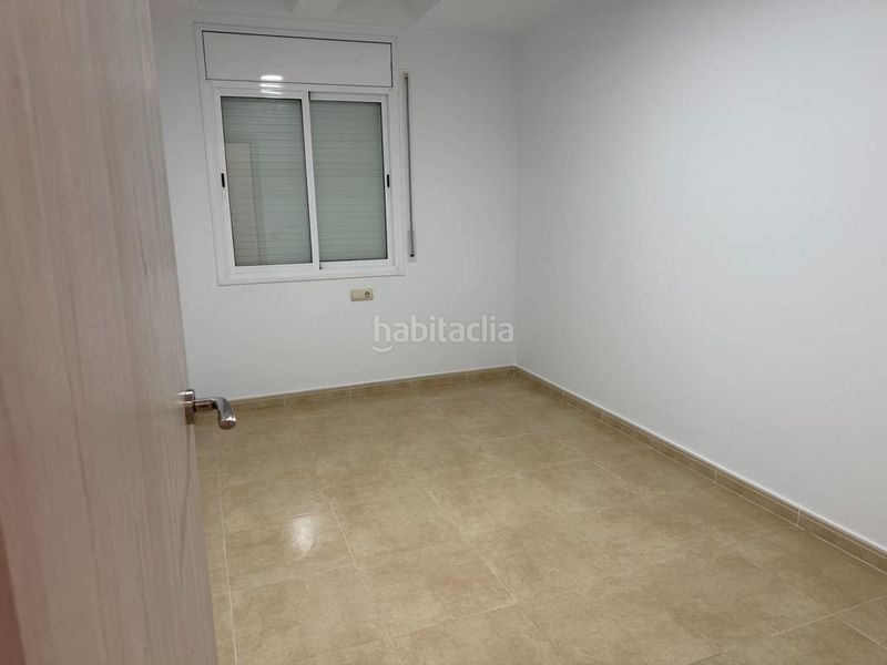 Foto 571d883a-fc86-432c-8145-603ae2bf35fa. Pis amb aparcament a Deltebre