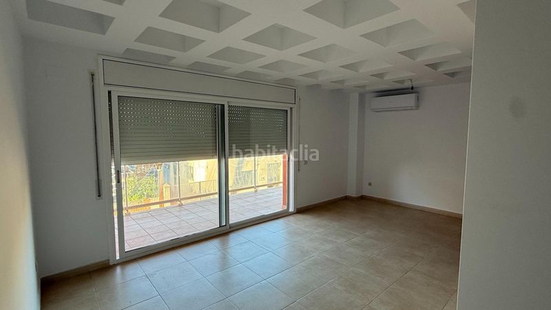 Foto b11aac41-d646-488f-a6b6-f77cc5b98a0f. Pis amb aparcament a Deltebre