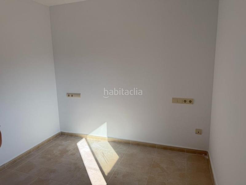 Foto 58d9f1e8-cdbc-48a4-ac6f-a389cac743ab. Piso encantadora vivienda con parking y trastero en Deltebre