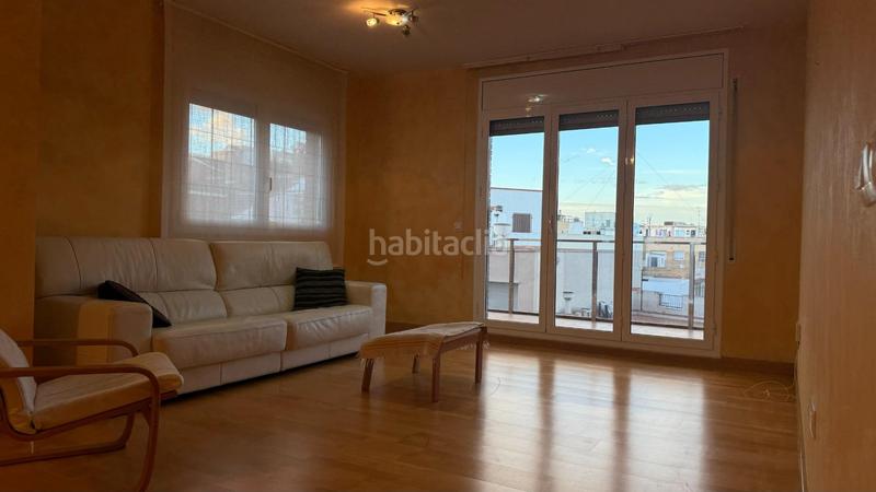 Foto d963c9c9-cb8e-4bd1-833e-58764f593035. Appartement dans Zona Hospital Amposta