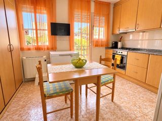 Casa a Grau - Quintanes. Vivienda con amplio almacén en amposta  espacio y versatilidad e
