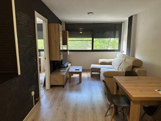 Pis a Valletes - Xiribecs. Piso singular en amposta con terraza y piscina privada