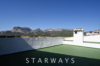 Casa a Callosa d´en Sarrià. Encantadora casa de pueblo en callosa a la venta