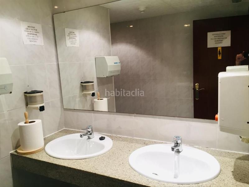 Foto 5bcfc653-7e80-4044-8036-fc9cf43b285f. Local comercial amb calefacció a Vilamarina Viladecans