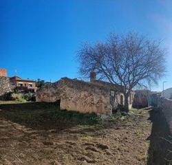 Terreny residencial  Plaça baix. Per a promotors immobiliaris