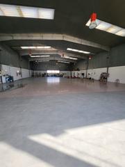Nau industrial a Sant Esteve Sesrovires