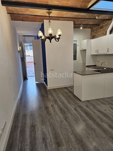 Foto 152f0fce-e5d1-43dd-a605-04c9950ddc3e. Àtic a Sant Antoni Barcelona
