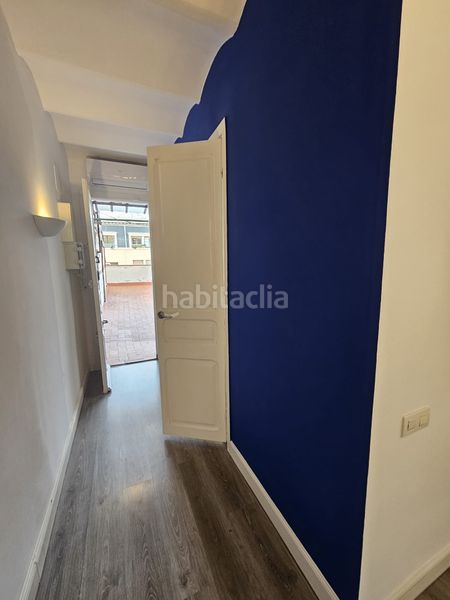 Foto fa3ce2ef-13db-4193-9c50-f8707c848be9. Àtic a Sant Antoni Barcelona