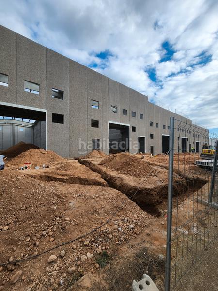 Foto ee517f2d-24b8-4b39-8a0c-44b89c8835d4. Affitto capannone industriale in Can Vinyals Esparreguera