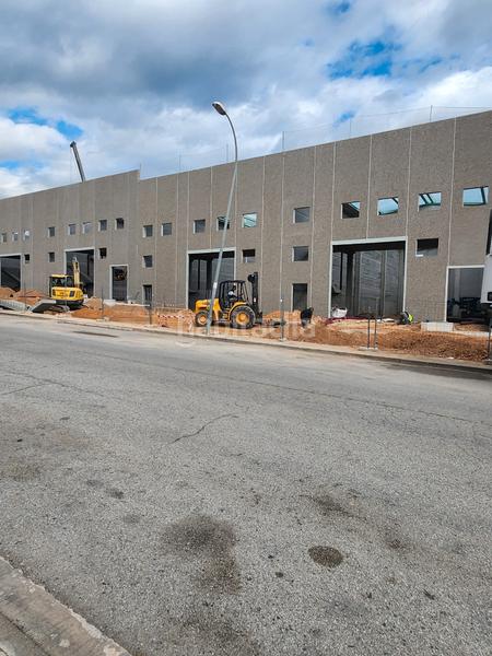 Foto 329410d1-08e1-41fe-9a8a-b9f866cfda3e. Miete fabrikhalle in Can Vinyals Esparreguera