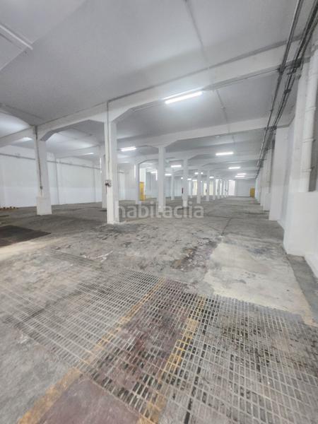 Foto 65aa777b-ef70-4a48-be93-bb051d279d98. Bâtiment à usage industriel dans Casablanca Sant Boi de Llobregat
