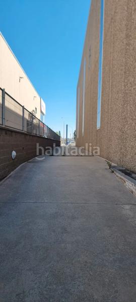 Foto 8f7d8ad4-3bc0-428b-bce4-970eccc75345. Lloguer nau industrial a Vinyets-Molí Vell Sant Boi de Llobregat