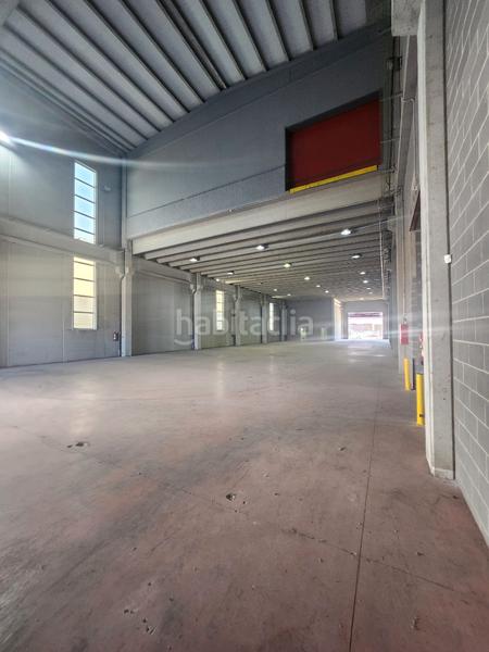 Foto 327fd5ab-9369-46e9-be6e-ff17ffb07d27. Alquiler nave industrial en Vinyets-Molí Vell Sant Boi de Llobregat