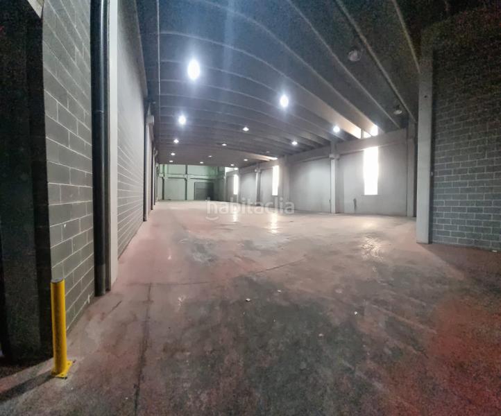 Foto b3eb578b-f522-4c84-9d22-28545daea3ef. Alquiler nave industrial en Vinyets-Molí Vell Sant Boi de Llobregat
