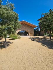 Masia a Castellbell i el Vilar