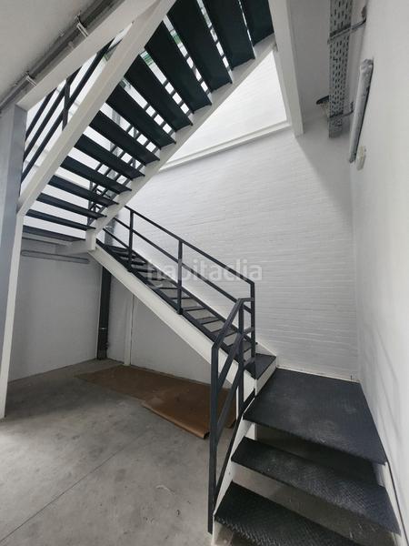 Foto 54208924-f693-4a5d-8ef5-5806c6fc595b. Affitto capannone industriale in Centre Hospitalet de Llobregat (L´)